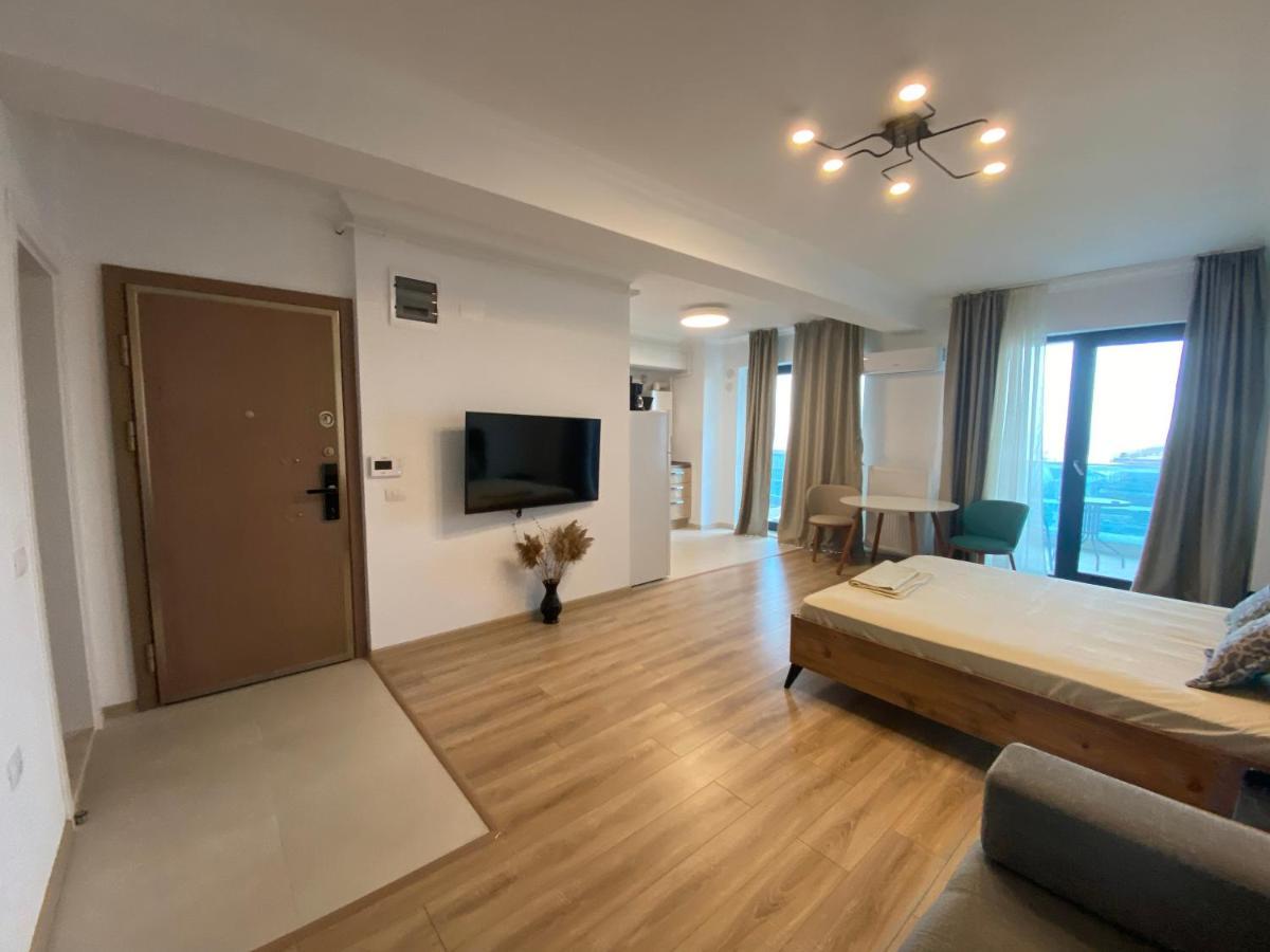 Nuba Luxury Front Sea View Mamaia