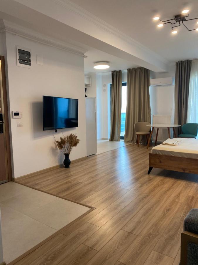 Nuba Luxury Front Sea View Mamaia